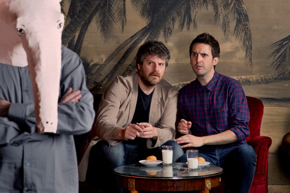 López y Cimas protagonizan "Toda la verdad sobre el oso hormiguero".