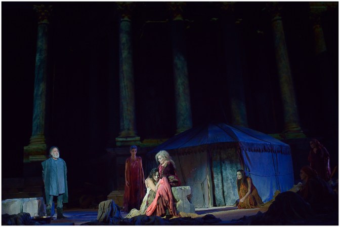 Entre las próximas paradas de Hécuba está Torrelavega (4 de enero) y el Teatro Español de Madrid (Del 6 al 23 de febrero)