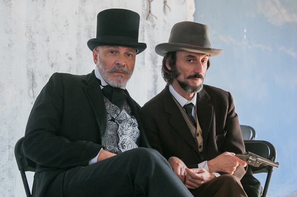 La serie "Víctor Ros" llegará a Movistar Televisión el 1 de abril antes de su futuro estreno en TVE.