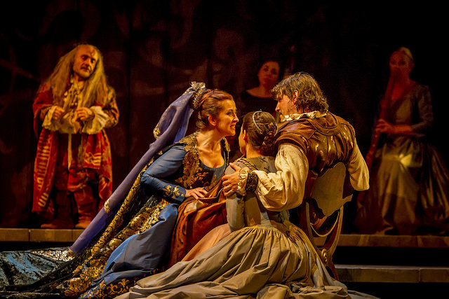 Sergio Peris- Mencheta y Emilio Gavira protagonizan "Enrique VIII y la cisma de Inglaterra".