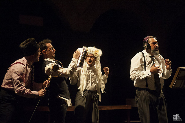 28020478244_725a2897fc_z