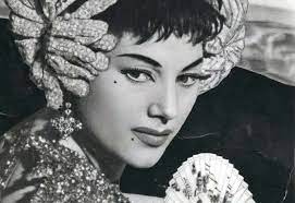 Un apasionante libro nos descubre El teatro chino de Manolita&nbsp;Chen