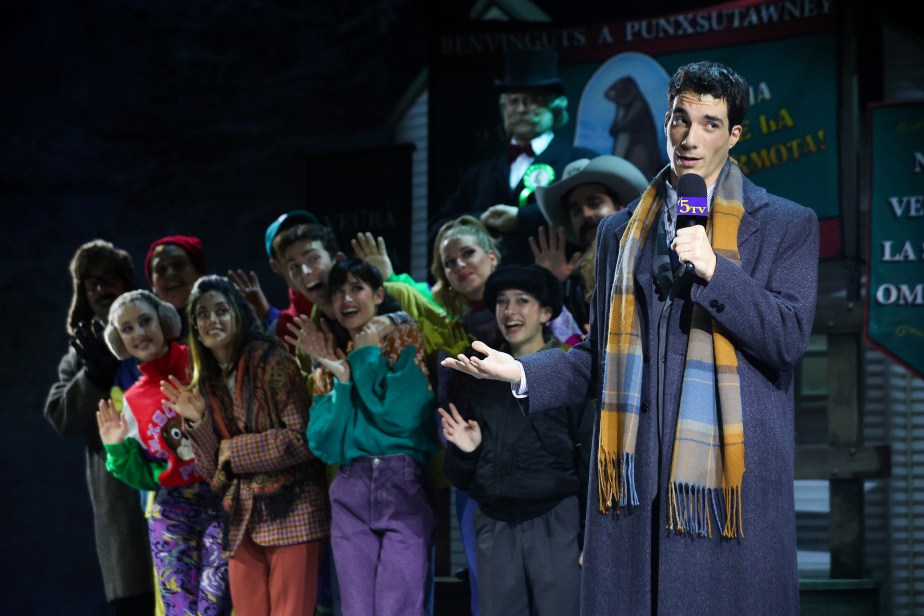 «El día de la marmota»: ¿Se les ocurre algo más hermoso que ver nevar en un&nbsp;teatro?